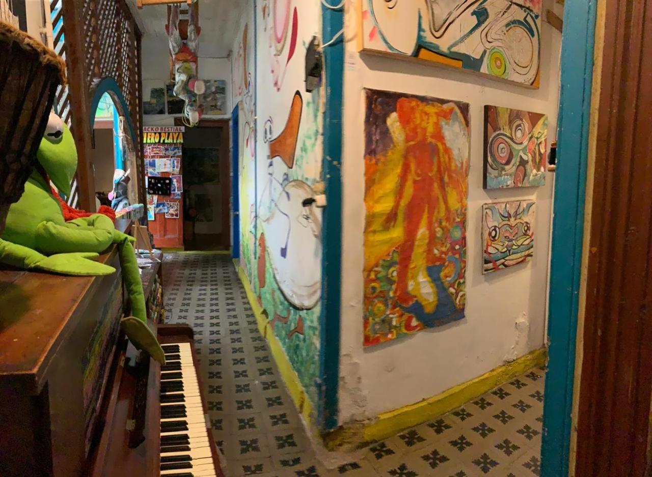Art Hostel Casa Chaman Valparaiso Exterior photo